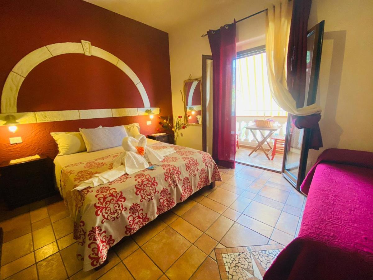 Rosa Dei Venti Accomodation Tropea Exteriör bild