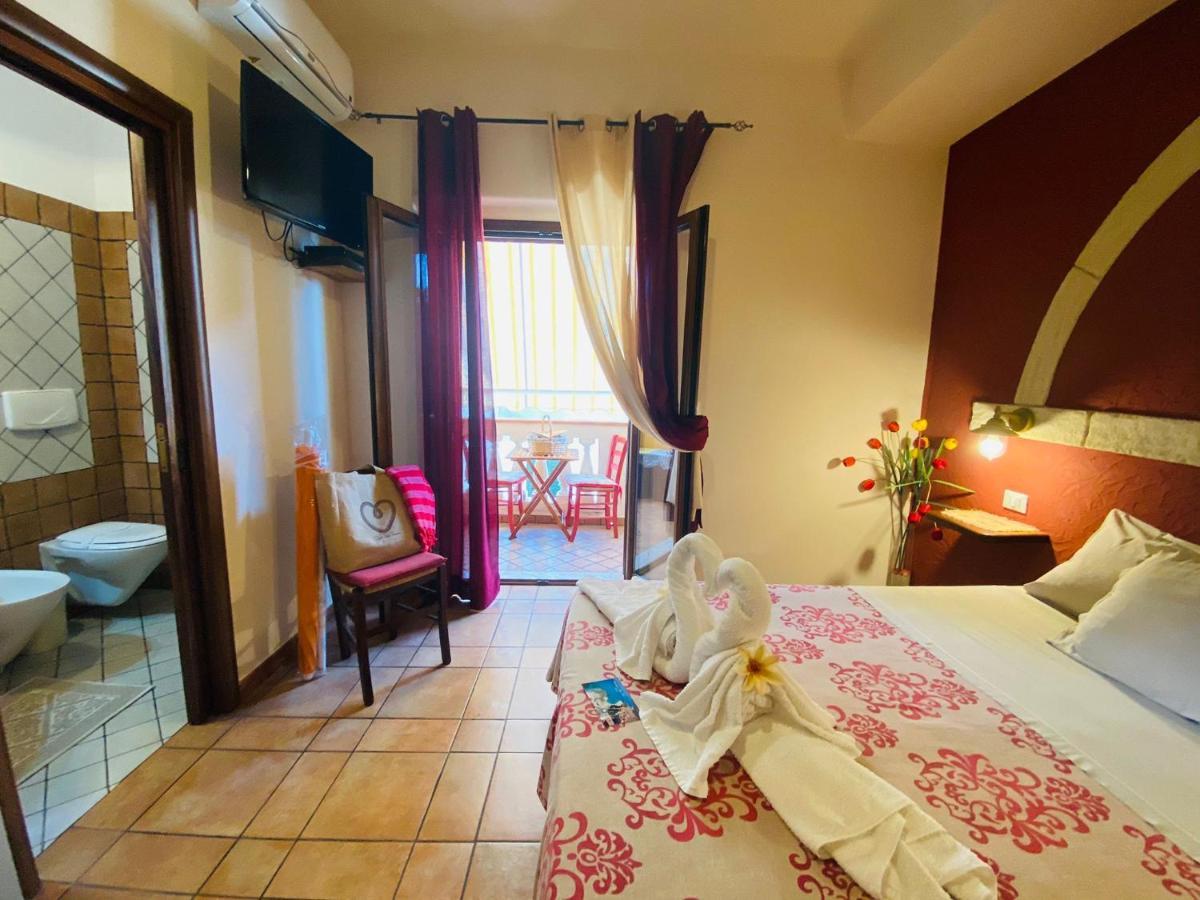 Rosa Dei Venti Accomodation Tropea Exteriör bild
