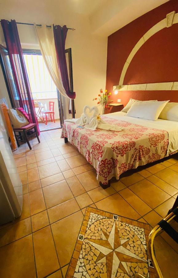 Rosa Dei Venti Accomodation Tropea Exteriör bild