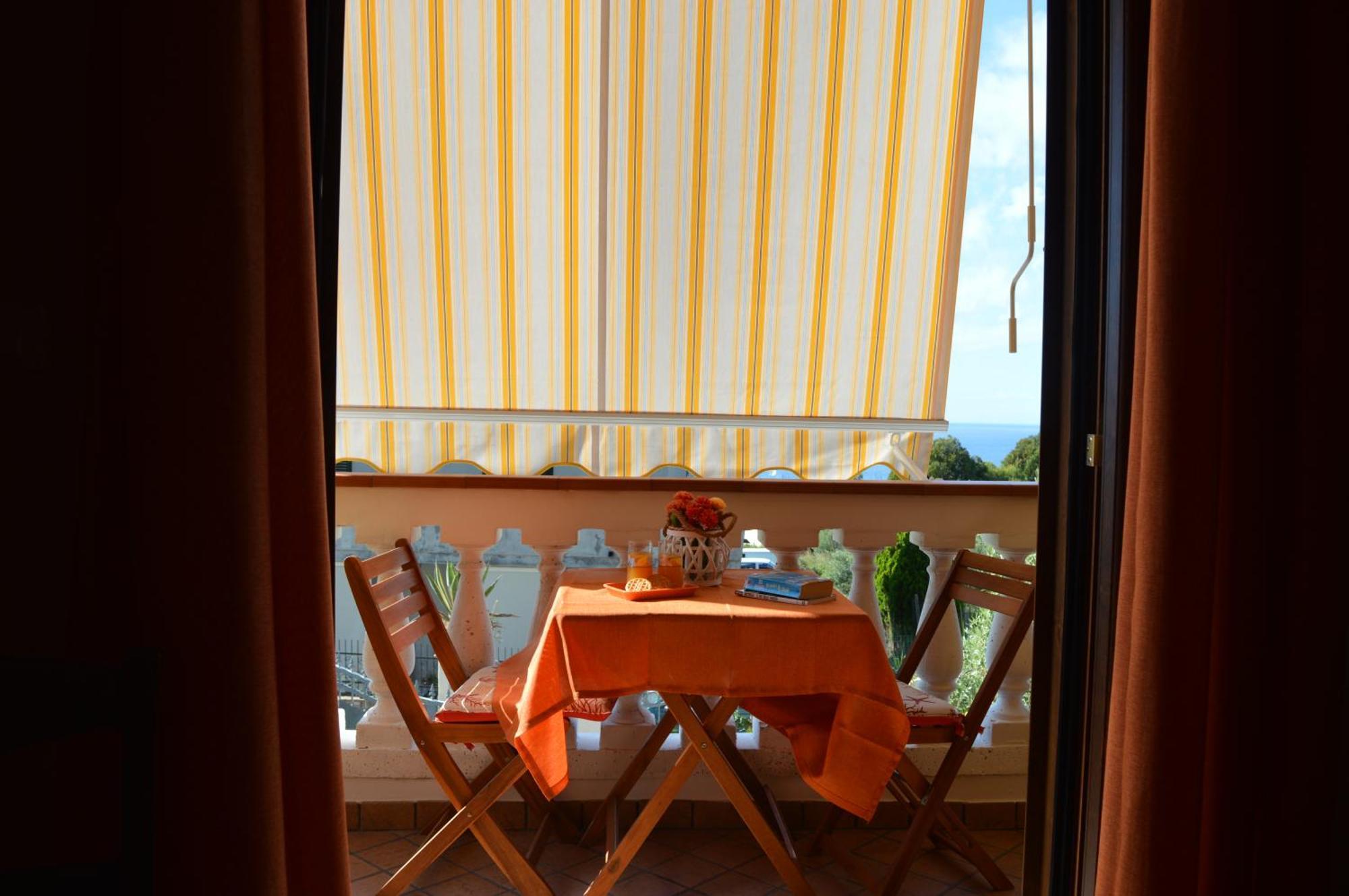 Rosa Dei Venti Accomodation Tropea Exteriör bild